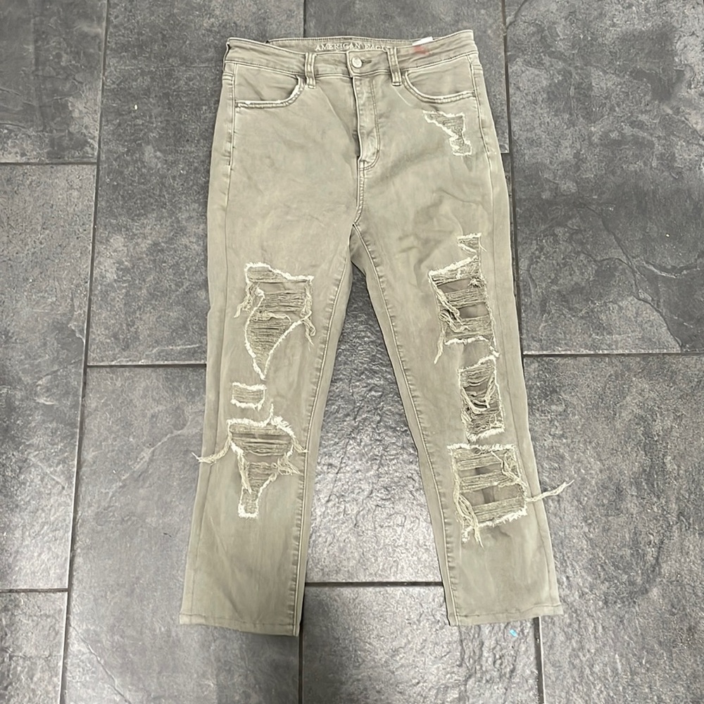 American Eagle Distressed jeggings